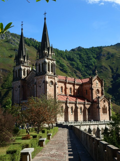 Iglesia de Covadonga