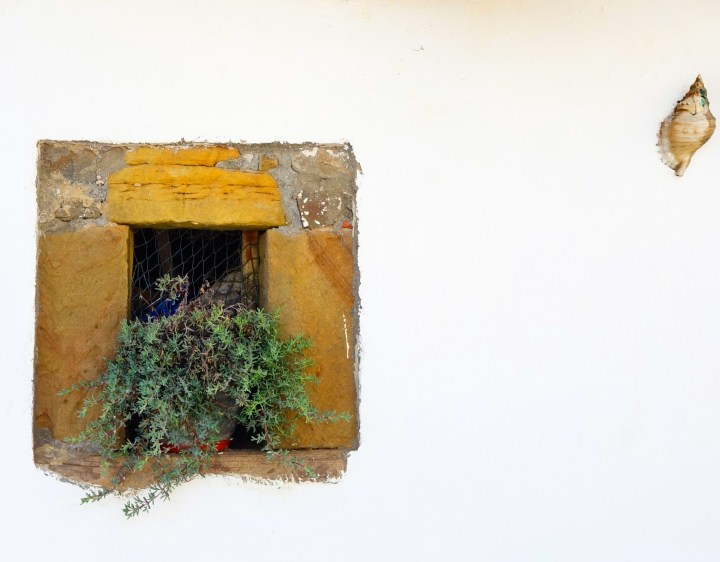 Ventana con concha (Tazones)