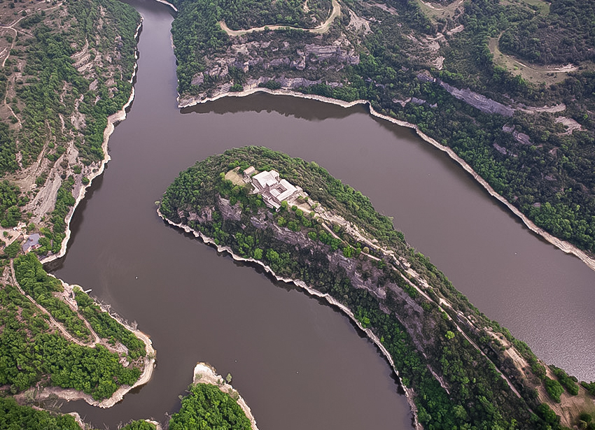 spc-galeria-aeries-02